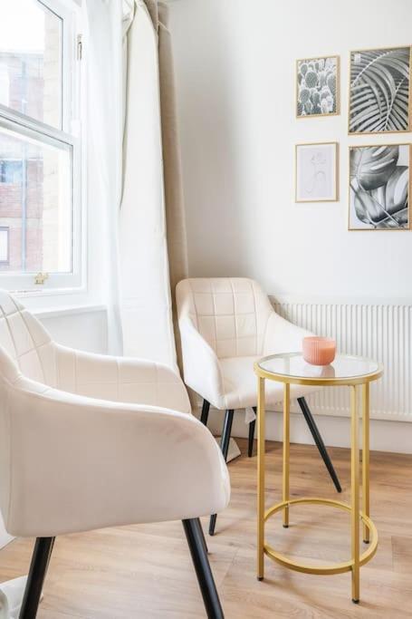 House 10 Mins To Tower Bridge Hot Tub & Parking Villa London Exteriör bild