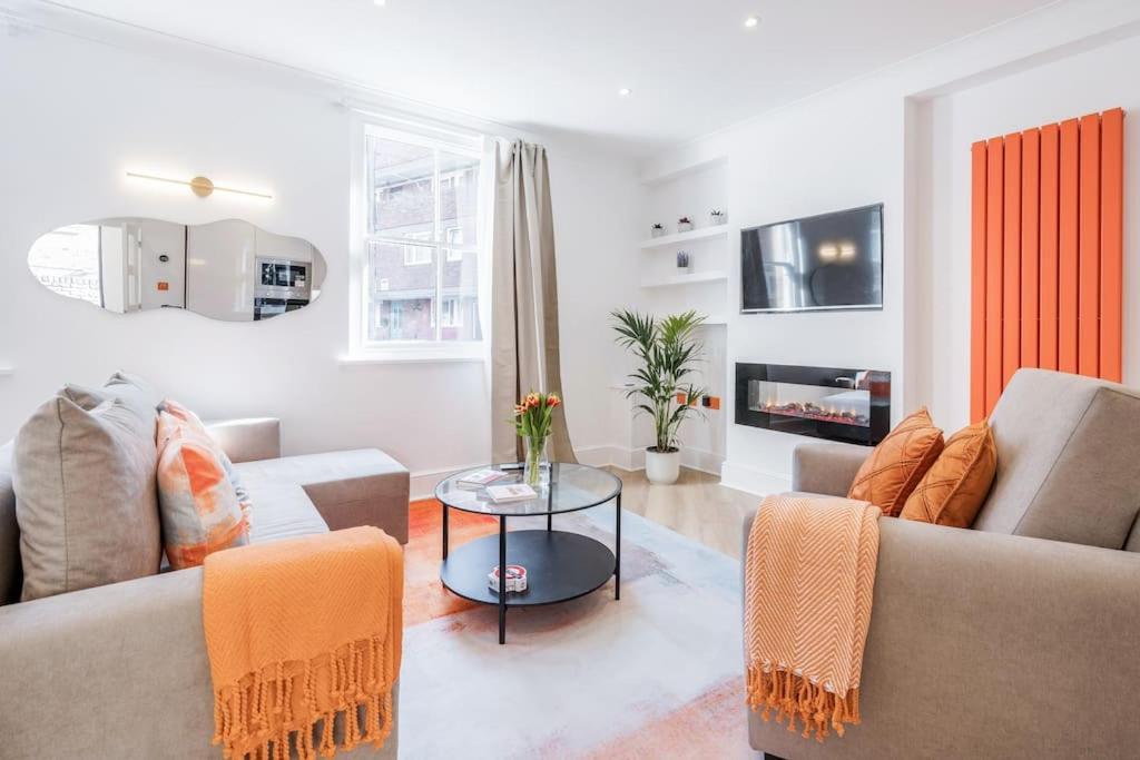 House 10 Mins To Tower Bridge Hot Tub & Parking Villa London Exteriör bild
